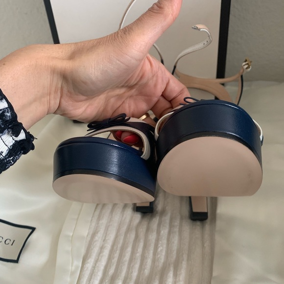 💯% authentic Gucci Alison two-tone leather platform heels - Picture 6 of 14